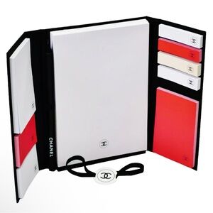 CHANEL Post It Notes